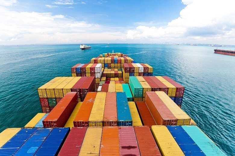Moving Overseas: Which Shipping Container Option is best for you?