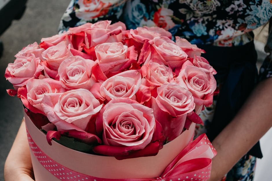 Joy of gifting- how online flower delivery brightens any occasion?