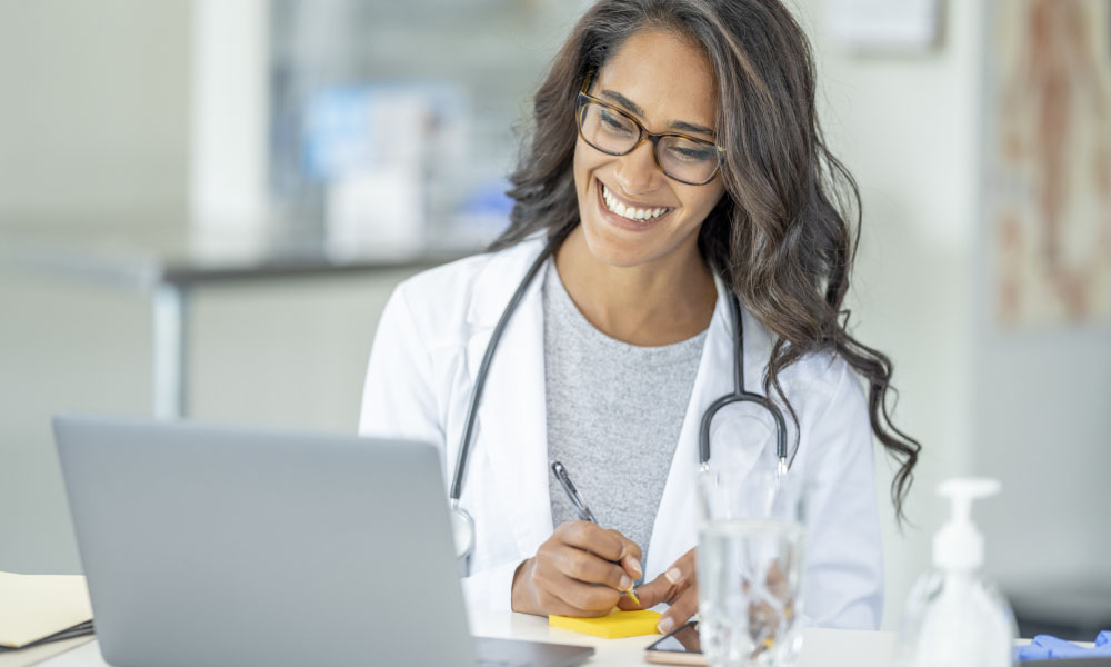 What technology is required to consult with online doctors?