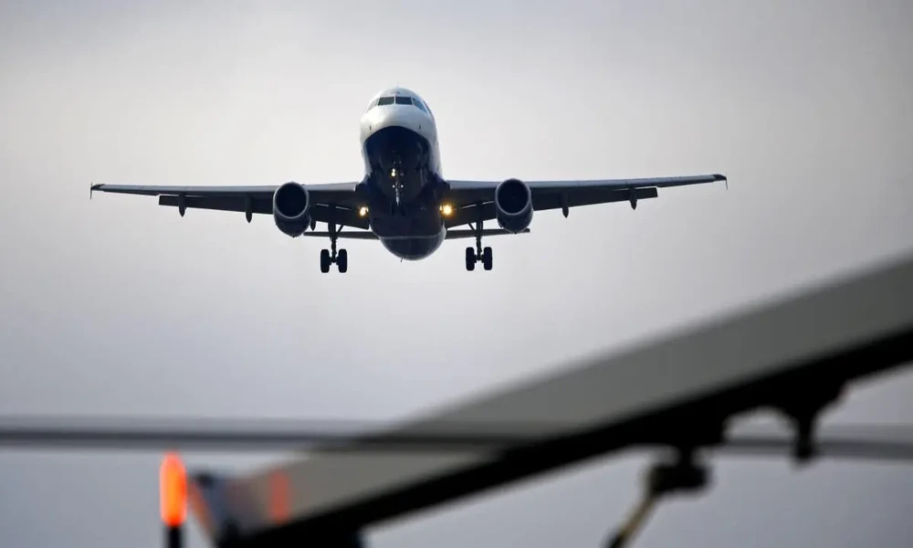 Flights For Business Travelers Supporting Timely London To Ahmedabad Journeys