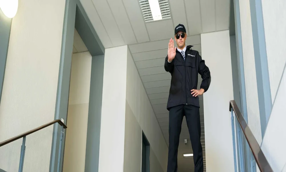 How Professional Guards Strengthen Protection Across Busy Commercial Properties