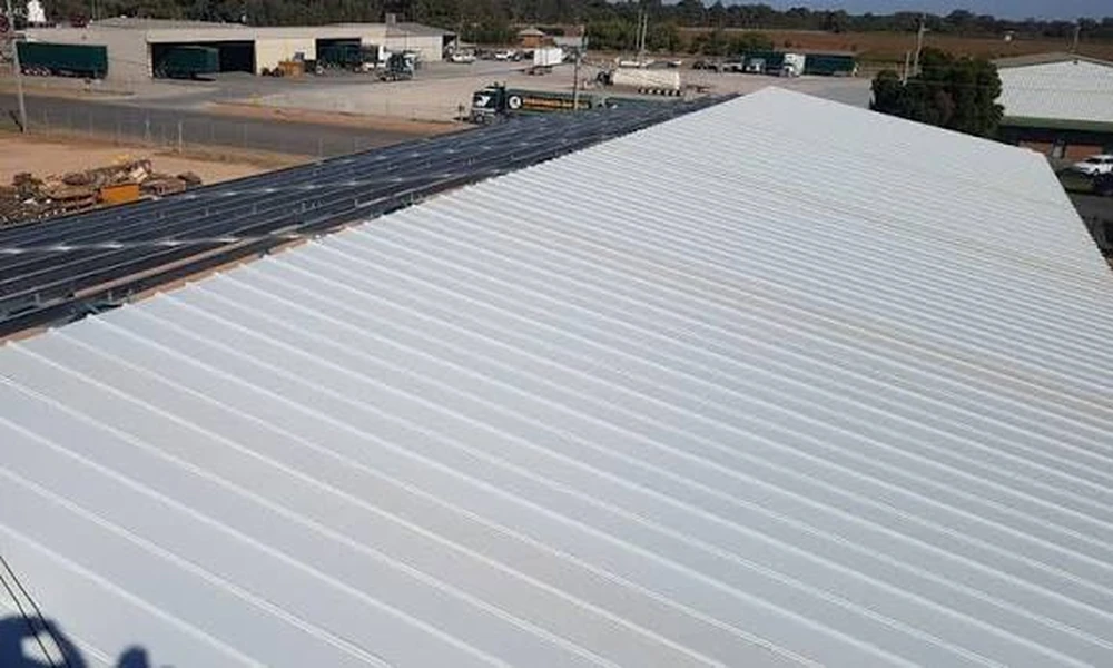 Why Flat Roofs Actually Make Sense in Hurricane Country